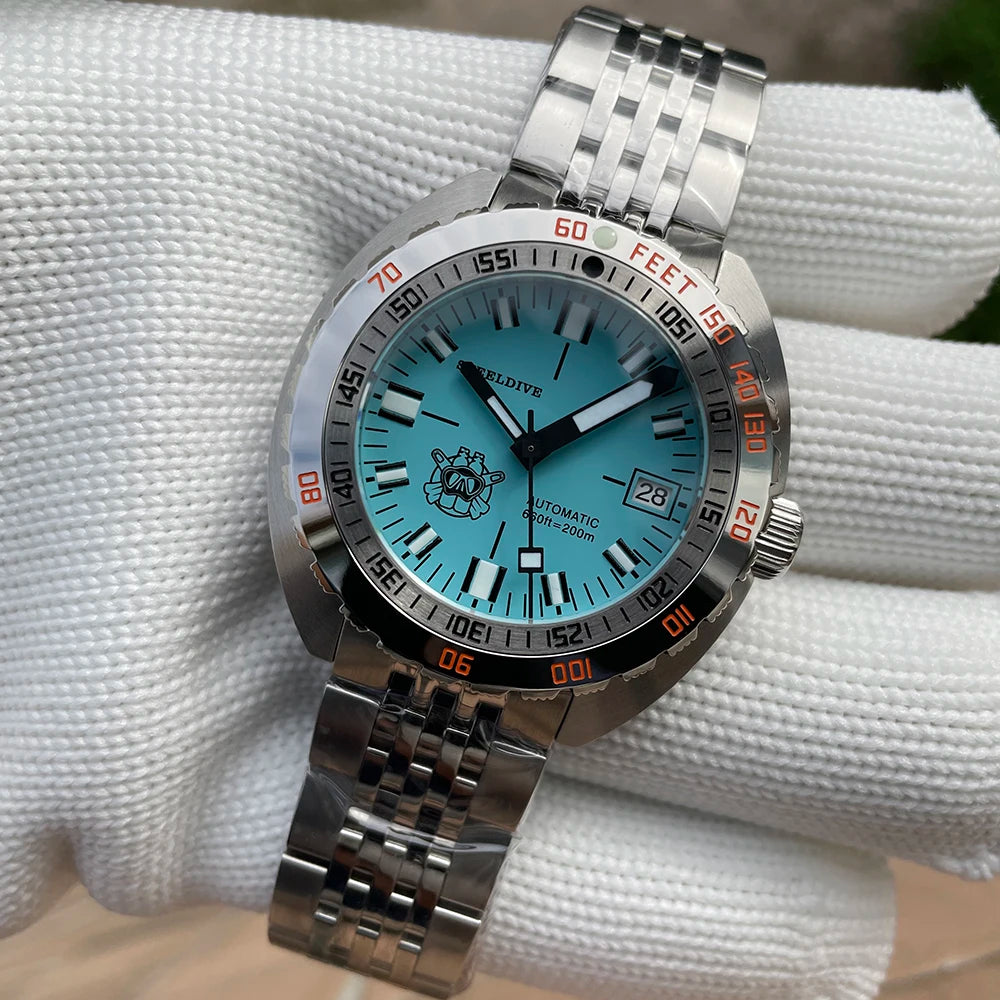 SD1967 Milled Clasp Bracelet Steel Bezel 43mm Steeldive Sapphire Glass 20ATM Water Resistant NH35 Automatic Man Dive Watch