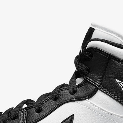 Chaussures de football d'entraînement Nike Authentic Jordan pour homme FJ6805-100