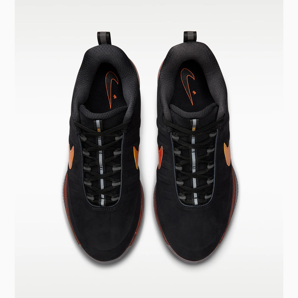 Nike Authentic Four Seasons Style – Lätta, vadderade basketskor med snörning för män IB6688-001