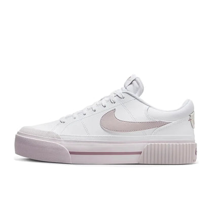 Nike Court Legacy Lift – höjdhöjande suldesign, bekväm halksäker dämpning, slitstarka sportskor FZ2606-100