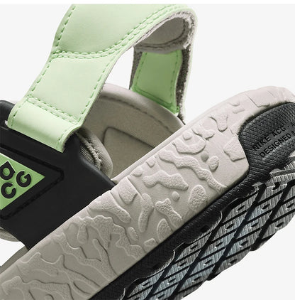 Nike Original ACG Air Deschutz+ Unisex-Sandalen mit atmungsaktiver Sohle FN5201-300