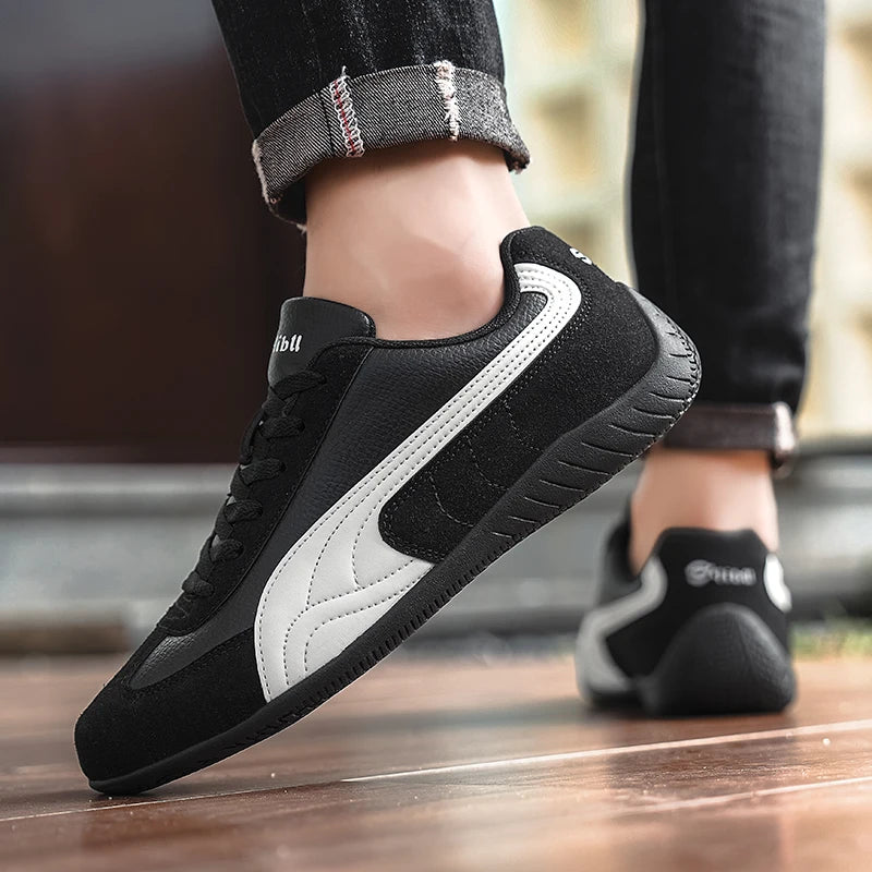 Popular Autumn Lightweight Fashionable Mens Casual Shoes Odor Resistant Low Cut Sports Shoes Outdoor Soft Retro Walking Shoes