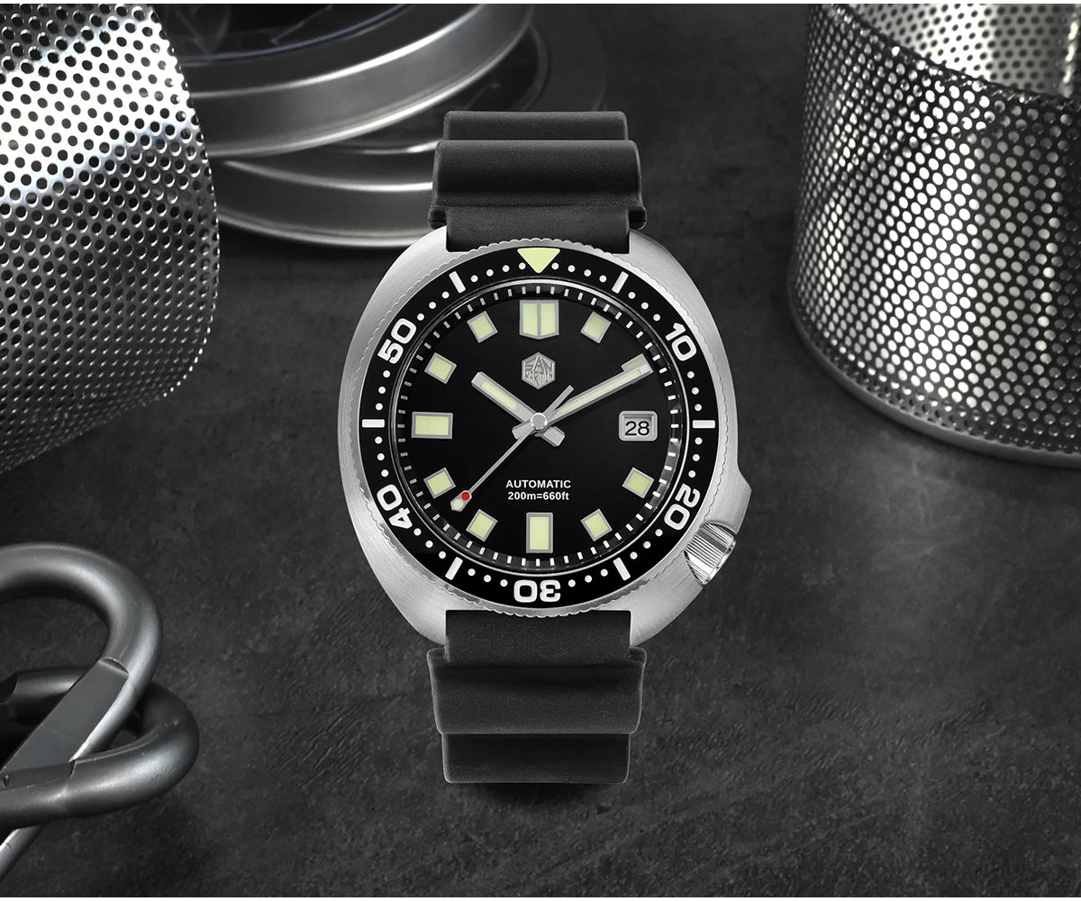 San Martin Turtle Men's Diver Watch 44mm NH35 Automatic Mechanical Wristwatch Sapphire Waterproof 200m Luminous Watches SN0047