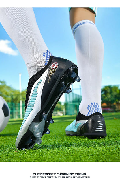 Zapatillas de fútbol profesionales para hombre, nuevas, de alta calidad, rápidas, con tacos para césped artificial, botas profesionales para campo de fútbol, zapatilla baja