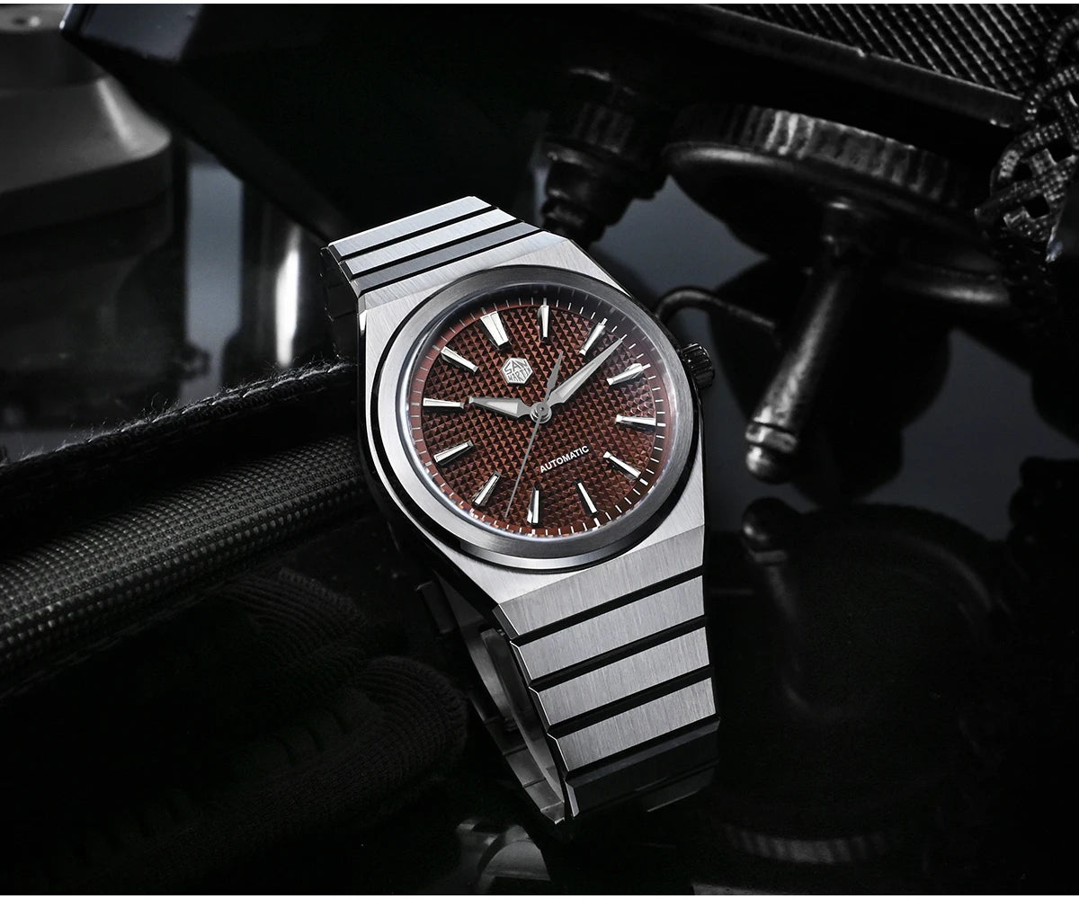 San Martin 39mm Luxury Men Sports Watch Waffle Dial Integrated Bracelet Miyota 90S5 Automatic Mechanical Clear Caseback SN0152