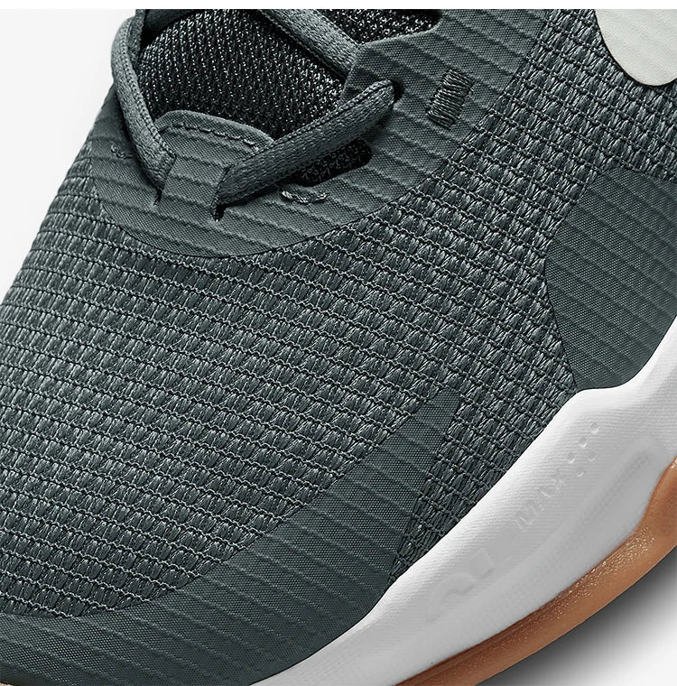 Chaussures de sport Nike d'hiver pour homme, basses, à lacets, résistantes et adaptées à un usage quotidien, modèle DM0829-008