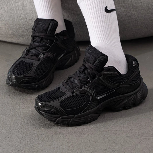 Nike V5 RNR Women's Comfortable Versatile Fashion Mesh Breathable Sneakers Black Warrior Running Casual Shoes HQ7901-001