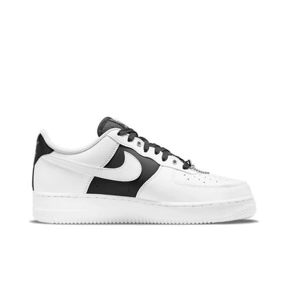 Nike Air Force 1 '07 LV8 : baskets décontractées pour homme, style rétro, en cuir, basses, confortables, pour la ville, DA8571-100
