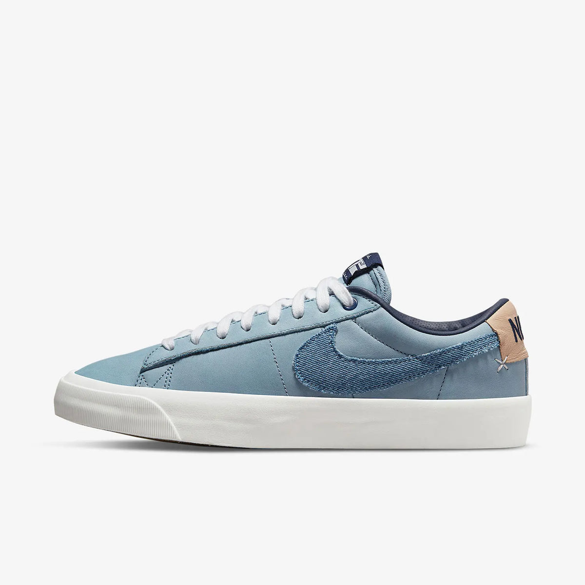 Nike äkta ZOOM BLAZER PRO GT låga herrskor för basket DM8890-100