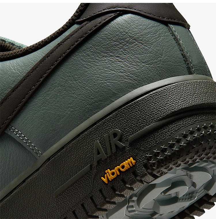 Nike Authentic Winter Style moški športni nizki supergi, odporni na obrabo HV5953-300