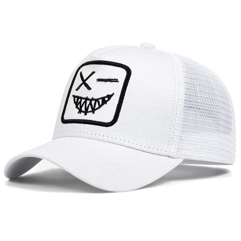 Czapki z daszkiem typu „trucker” unisex z haftem przedstawiającym uśmiechniętą twarz z zębami, z siateczką baseballową, na wiosnę i lato, chroniące przed słońcem, z regulowanym paskiem, na co dzień