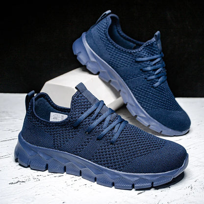 Sapatos de homem Four Seasons novos tamanhos grandes em malha Flyknit, leves e respiráveis, sapatilhas desportivas casuais com sola macia para corrida ao ar livre