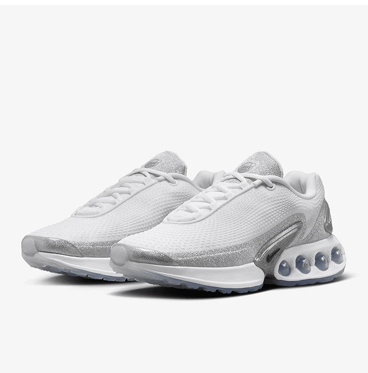 Nike Authentic Nya minimalistiska löparskor med snörning i mesh för damer HQ3457-161