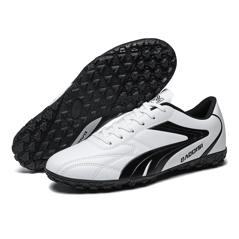 Chaussures de football professionnelles pour hommes – Baskets de football pour adultes – Futsal en salle – Ultralégères – Antidérapantes – Résistantes à l’usure – Bottes de sport