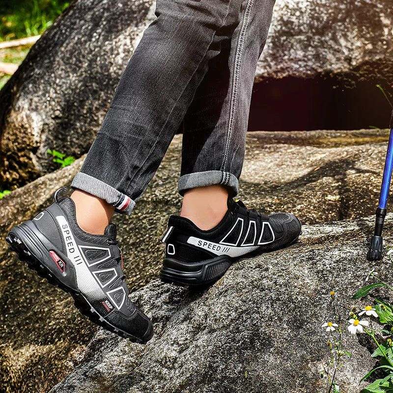 Chaussures de randonnée pour homme, imperméables, à lacets, pour le plein air ; chaussures de sport ; chaussures de vélo décontractées pour femme ; chaussures d'entraînement tactiques antidérapantes pour le terrain