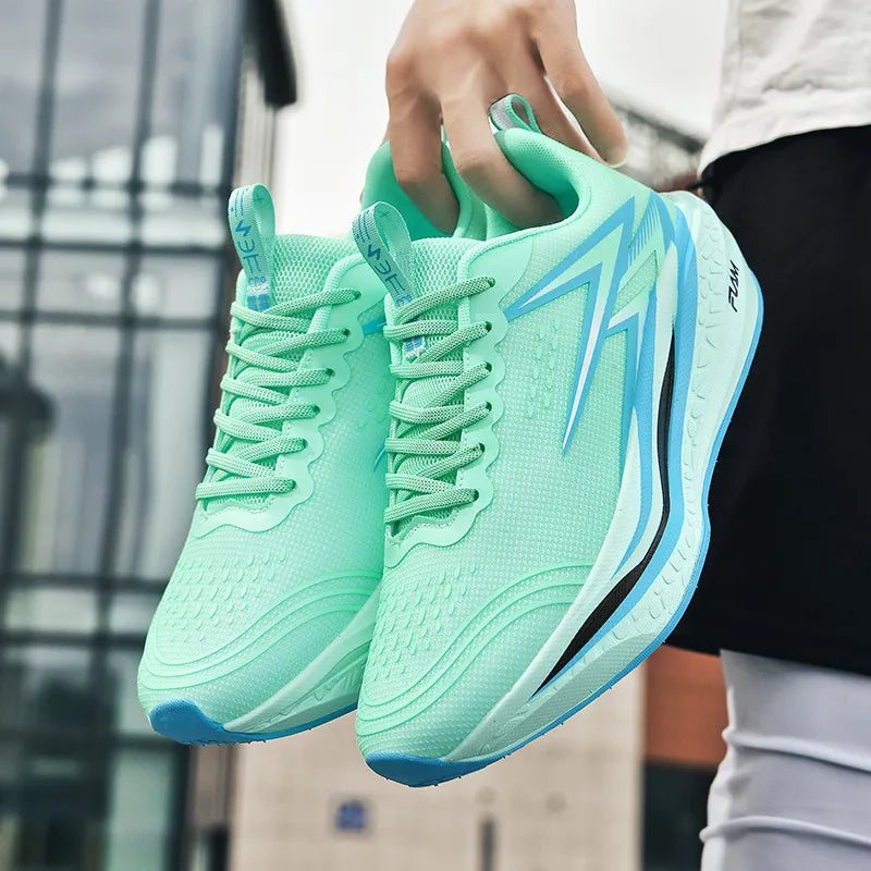 Chaussures de course pour hommes, spécialité marathon ; chaussures de sport légères pour hommes avec semelle en carbone ; baskets de sport confortables et antidérapantes pour femmes
