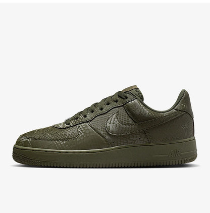 Oryginalne męskie trampki Nike w jesiennym stylu z wzorem wężowej skóry, niskie, odporne na zużycie IB0018-301