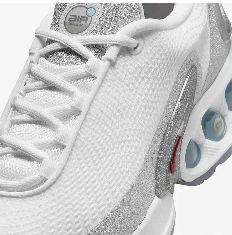 Nike Authentic Nya minimalistiska löparskor med snörning i mesh för damer HQ3457-161