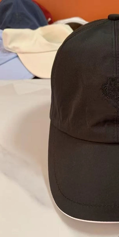 Solid Color Baseball Cap Men Women Fashion All-match Sun Hat