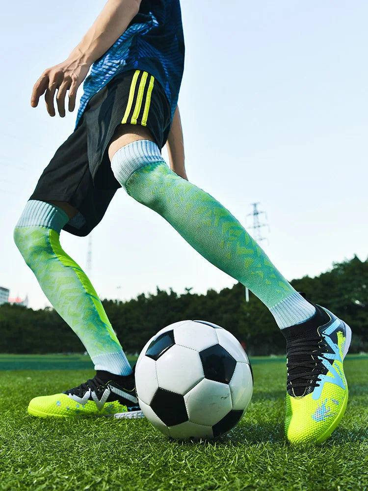 Chaussures de football pour homme, crampons Society, chaussures de football professionnelles, chaussures de football d'intérieur pour terrain rapide, baskets pour garçon, entraînement original
