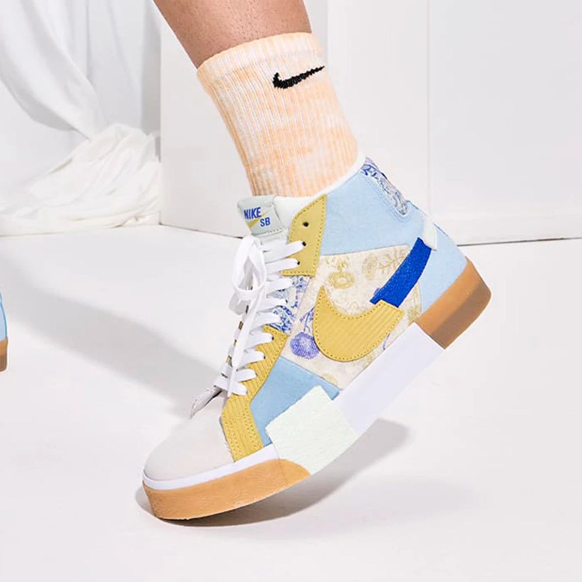 Chaussures de skate unisexes montantes Nike Official Authentic SB ZOOM BLAZER DM0859-400
