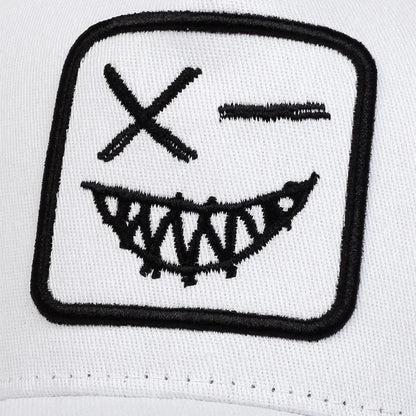 Czapki z daszkiem typu „trucker” unisex z haftem przedstawiającym uśmiechniętą twarz z zębami, z siateczką baseballową, na wiosnę i lato, chroniące przed słońcem, z regulowanym paskiem, na co dzień