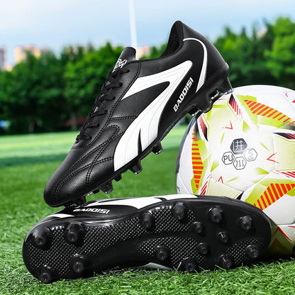 Chaussures de football professionnelles pour hommes – Baskets de football pour adultes – Futsal en salle – Ultralégères – Antidérapantes – Résistantes à l’usure – Bottes de sport