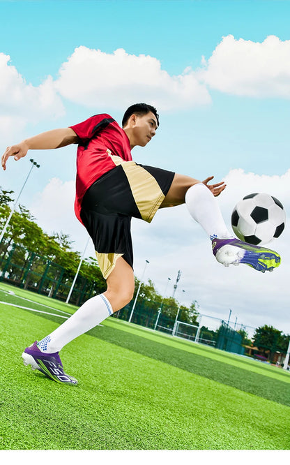 Chaussures de football pour homme, crampons pour gazon, futsal, confortables, pour gazon synthétique, football, sport, ultralégères, FG, antidérapantes, d'intérieur, pour adulte, antidérapantes