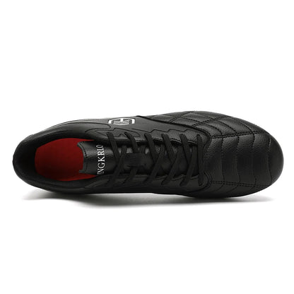 Chuteiras de futebol para homem com pitões longos, para exterior e treino, tamanhos grandes, preto e branco, para adolescentes