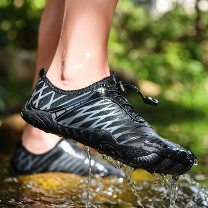Oiaano Παπούτσια Barefoot Μαύρα με Φαρδύ Μπροστινό Μέρος για Άνδρες, Γυναικεία Αθλητικά Sneakers Unisex, Ανδρικά Υδάτινα Μποτάκια Aqua Beach με Μαλακή Σόλα, Ελαφριά και Διαπνέοντα
