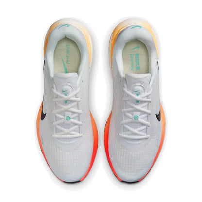 Buty do biegania Nike Journey Run – wygodna amortyzacja, antypoślizgowe i wytrzymałe. Idealne do codziennych treningów IH7329-101