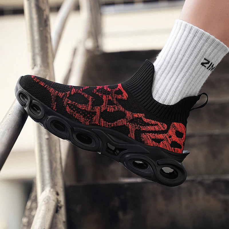 Herrskor Sneakers Herrtennis Skor Lyxskor Herrskor för fritid Träningsskor Tävlingsskor Andningsbara skor Modeloafers Löparskor för män