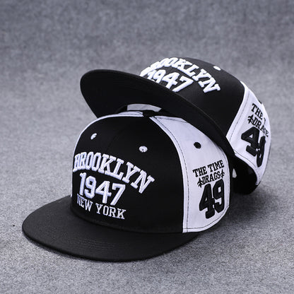 Boné de basebol unissexo com letras bordadas, estilo verão, marca tendência, ajuste traseiro, chapéu hip hop outdoor ajustável para homem e mulher, casual