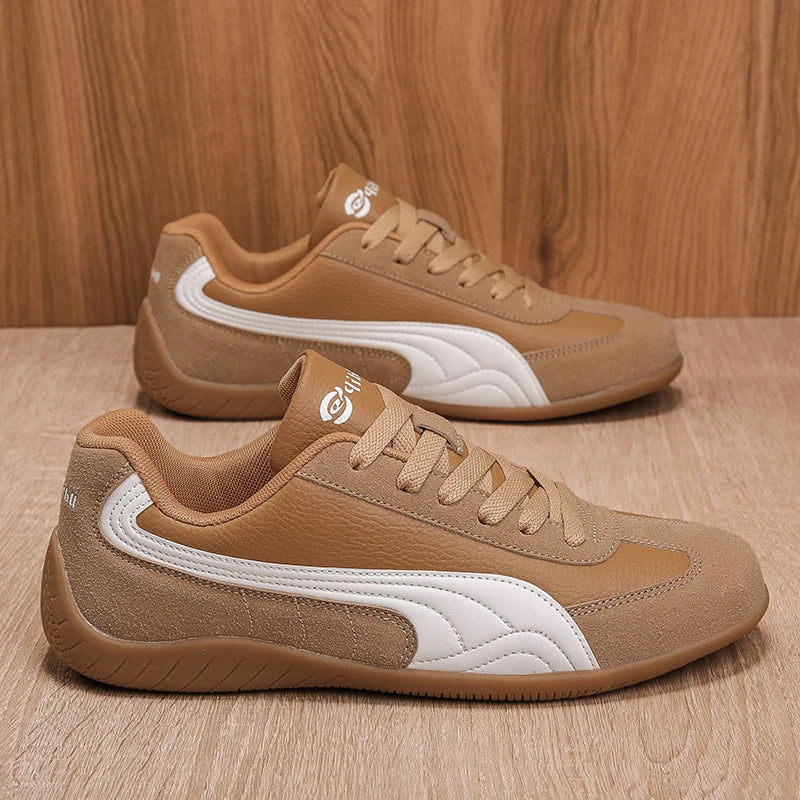 Popular Autumn Lightweight Fashionable Mens Casual Shoes Odor Resistant Low Cut Sports Shoes Outdoor Soft Retro Walking Shoes
