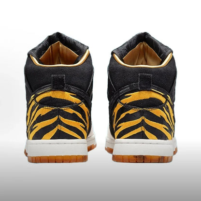Nike Dunk Retro Premium "God of Wealth" Unisex Sneakers Unique Design Comfort Cushioned Durable Casual Shoes DQ4978-001