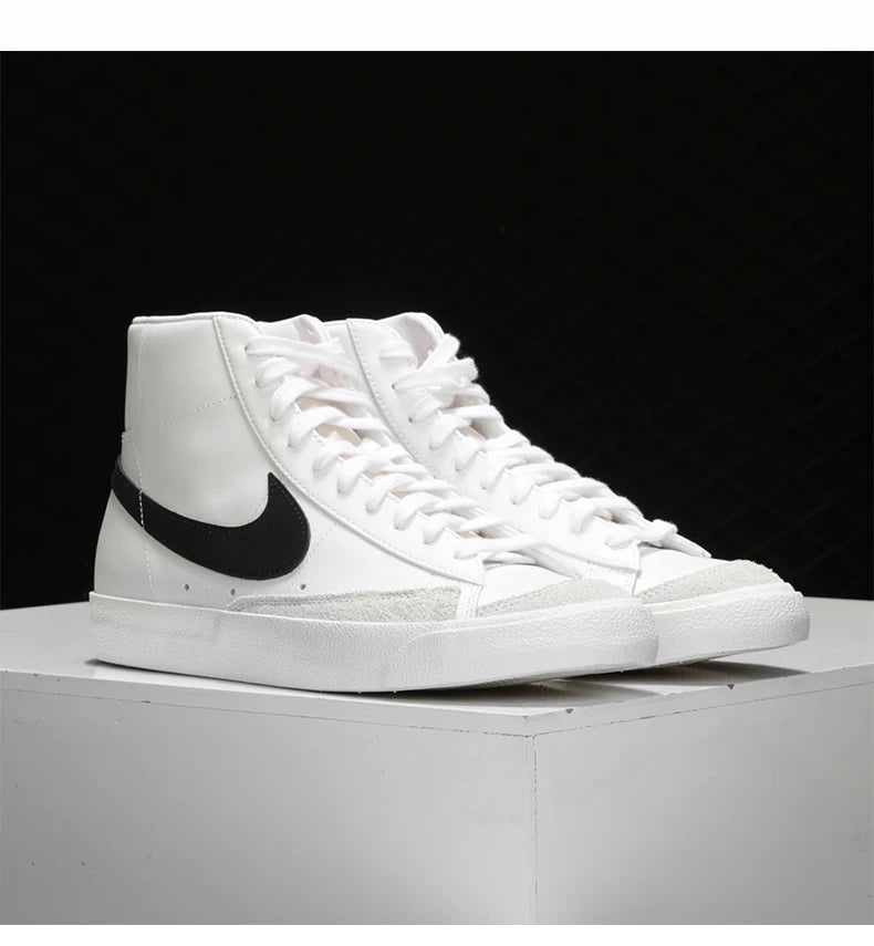 Oryginalne, autentyczne męskie i damskie wygodne trampki Nike BLAZER MID '77 BQ6806-100