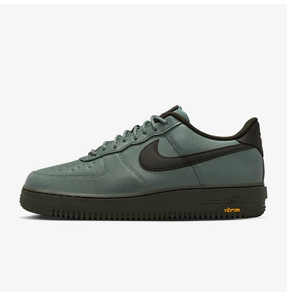 Nike Authentic Winter Style moški športni nizki supergi, odporni na obrabo HV5953-300