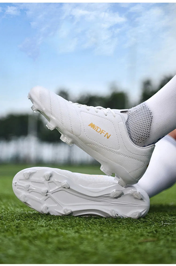 New Men Football Boots Men Soccer Shoes Adults Society Football Cleats Ultralight Training Soccer Sneakers Outdoor Lagre Size 47