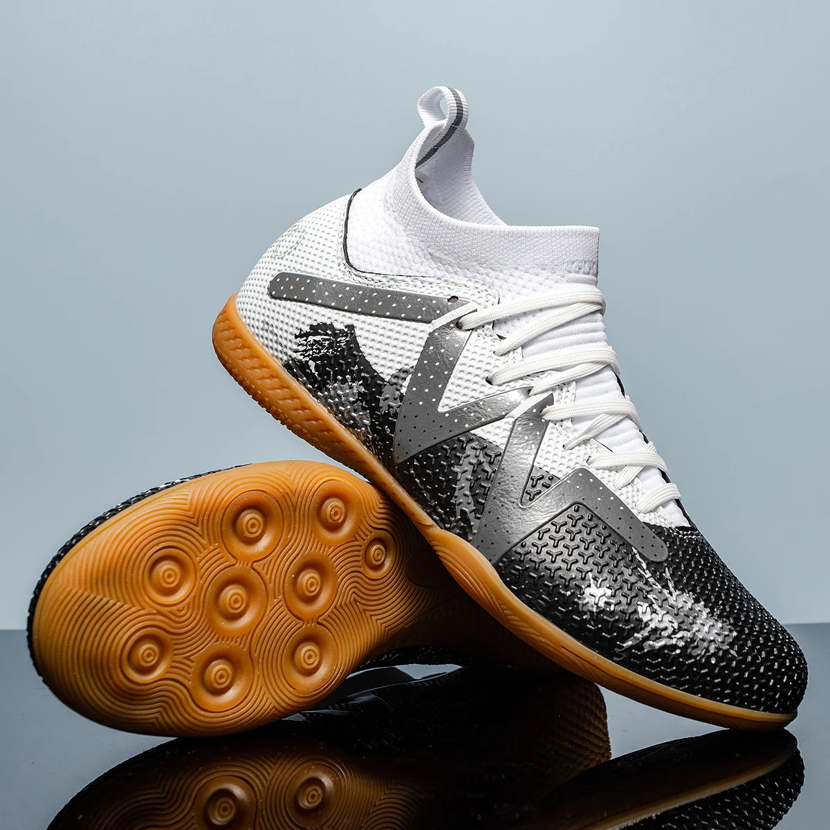 Chaussures de football pour homme, crampons Society, chaussures de football professionnelles, chaussures de football d'intérieur pour terrain rapide, baskets pour garçon, entraînement original