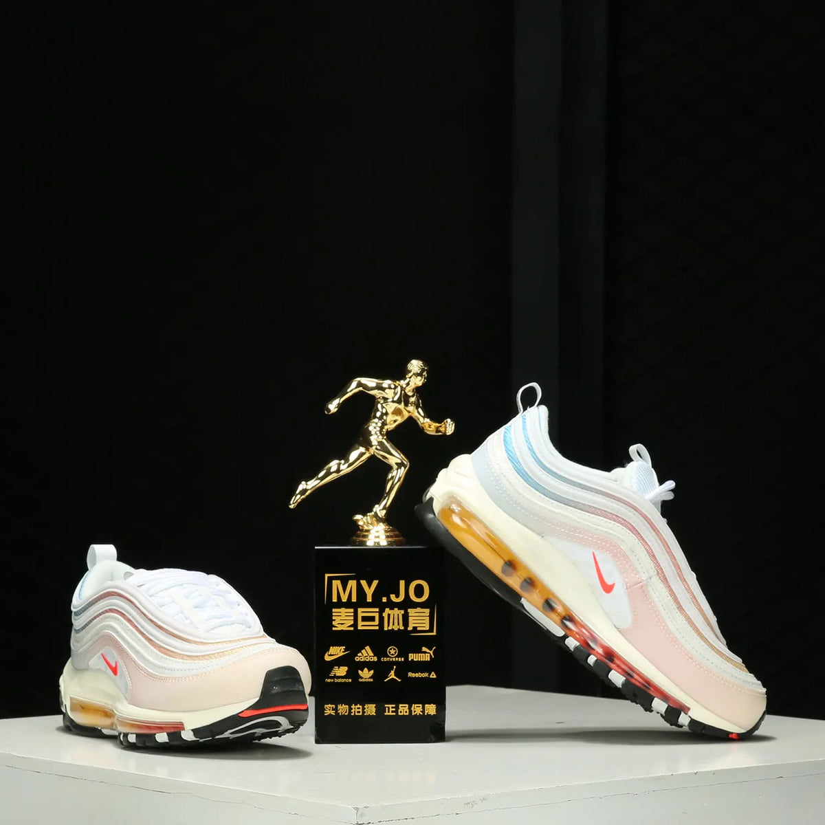 Chaussures de course Nike Authentic AIR MAX 97 pour femme avec coussin d'air « Bullet » DD8500-161