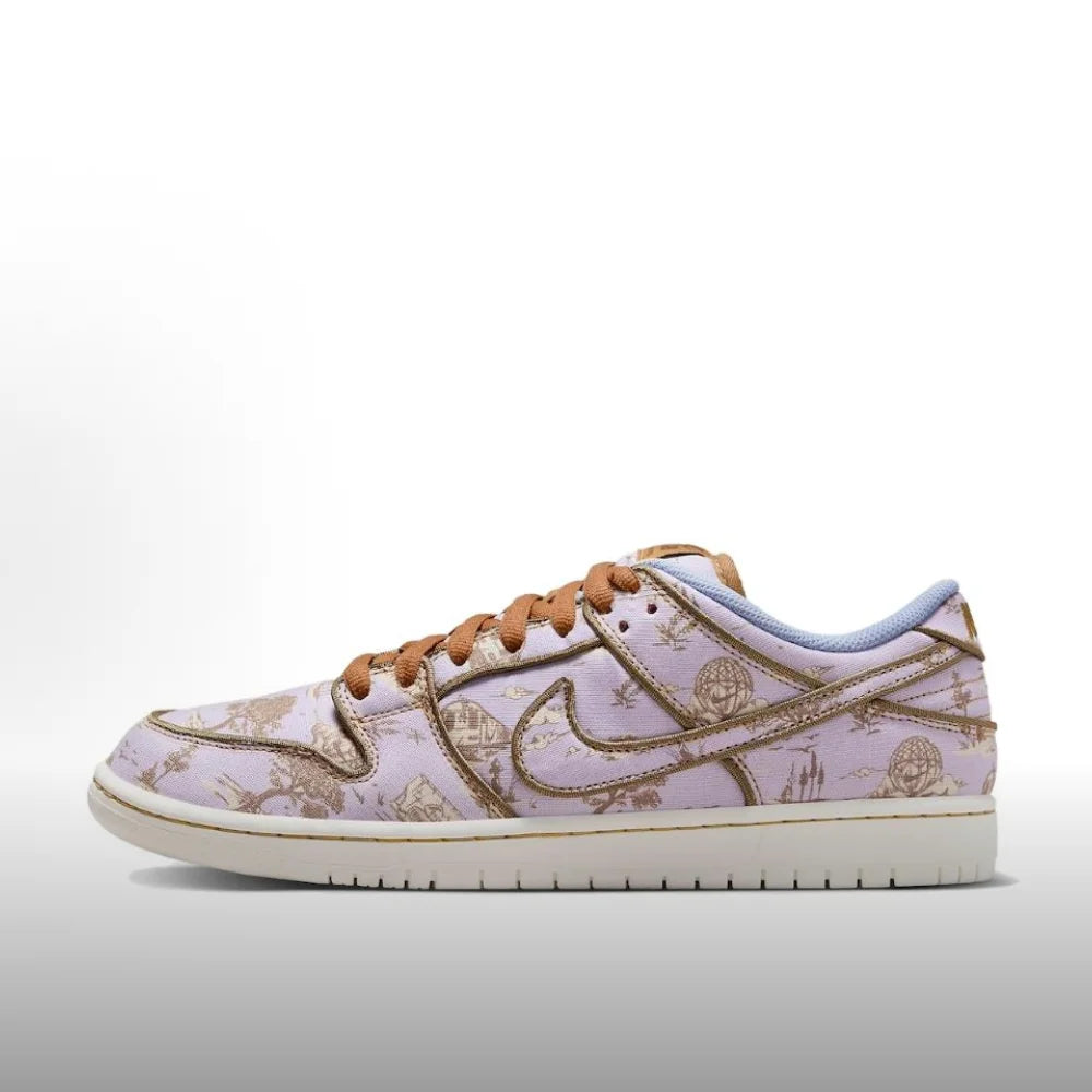 Nike Dunk SB  Fashion-forward, versatile everyday low-top sneakers—durable and comfortable for casual wear BQ6817-302