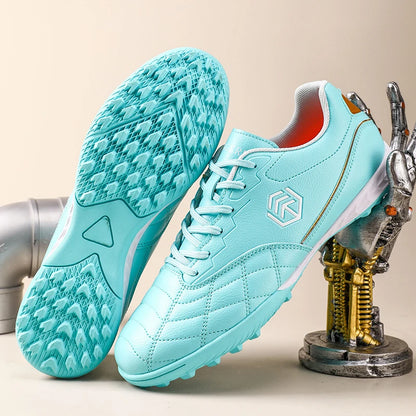 Chuteiras de futebol para homem com pitões longos, para exterior e treino, tamanhos grandes, preto e branco, para adolescentes