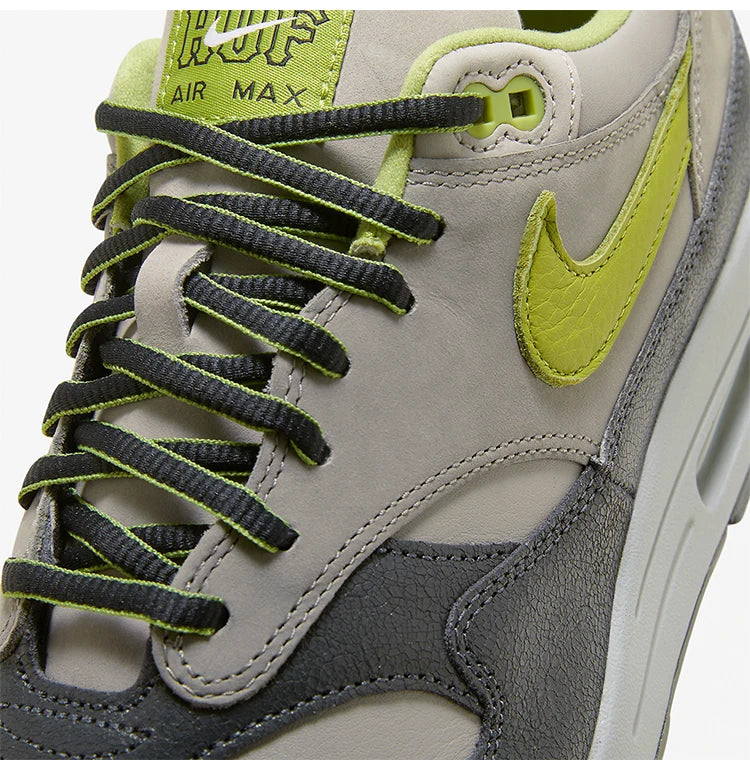 Chaussures de course amortissantes Nike Air Max 1 SP pour homme HF3713-002