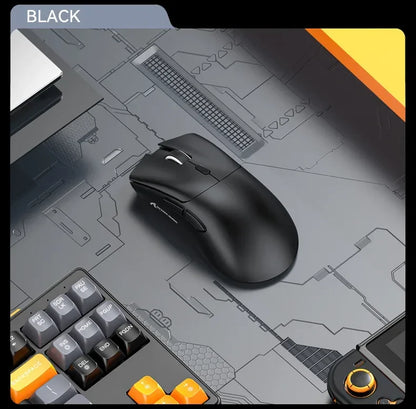Ratón gaming inalámbrico Bluetooth Attack Shark R1 2.4G USB, 18K DPI, PAW3311, conectividad tri-modo, ligero 59g, para PC, portátil y Mac