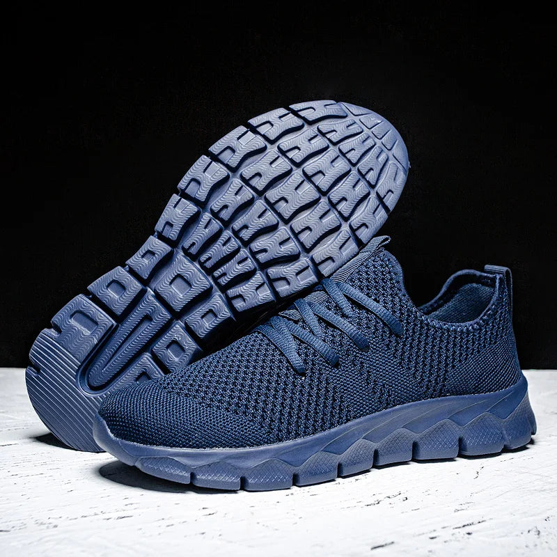 Sapatos de homem Four Seasons novos tamanhos grandes em malha Flyknit, leves e respiráveis, sapatilhas desportivas casuais com sola macia para corrida ao ar livre