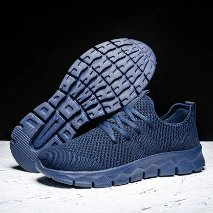 Sapatos de homem Four Seasons novos tamanhos grandes em malha Flyknit, leves e respiráveis, sapatilhas desportivas casuais com sola macia para corrida ao ar livre