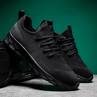 Sapatos de homem Four Seasons novos tamanhos grandes em malha Flyknit, leves e respiráveis, sapatilhas desportivas casuais com sola macia para corrida ao ar livre
