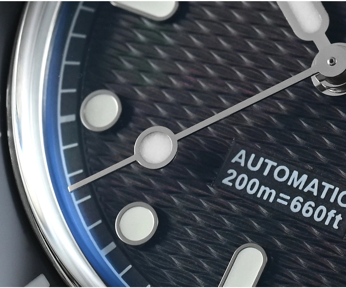 San Martin Official 39mm Guilloche MOP Dial Miyota 90S5 Sport Watch Automatic Mechanical Sapphire Bezel 20 ATM Luminous SN0151