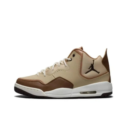 Chaussures de basket-ball Nike Jordan Courtside 23 Mid pour homme : haute performance, maintien de la cheville, amorti, adhérence sur le terrain, IO7614-101
